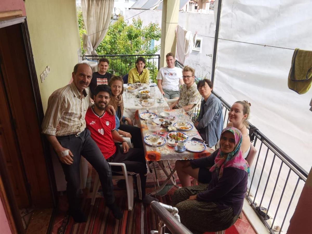 Adventurous Local Hostel フェティエ エクステリア 写真